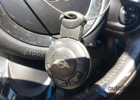 2012 Mini Cooper S z USA, uszkodzony, nr VIN WMWZP3C53CT249937